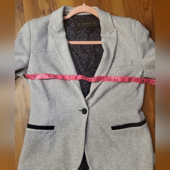 Zara Blazer - Picture 7 of 8